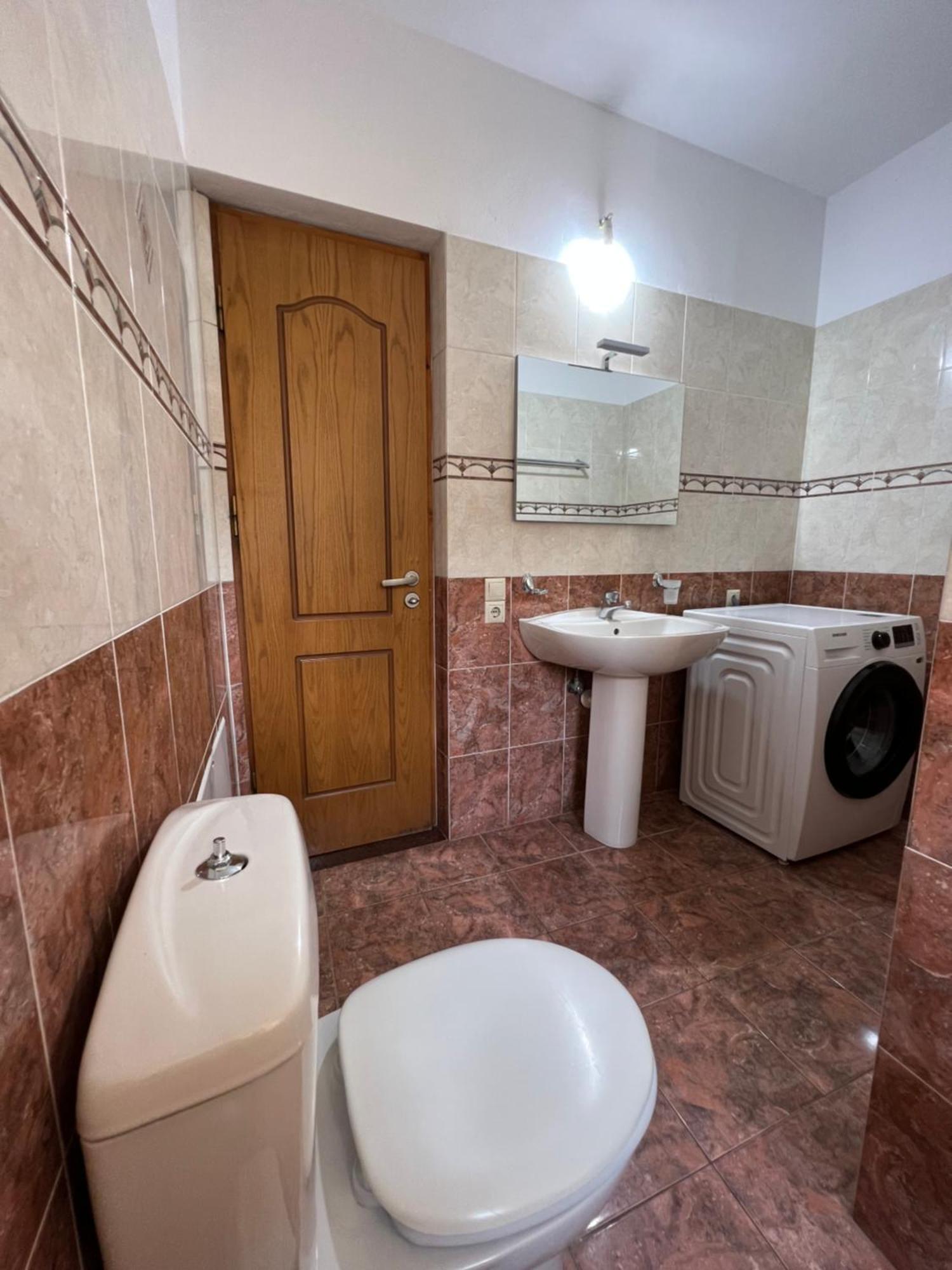 Villa Mirjan Sarandë Exteriör bild