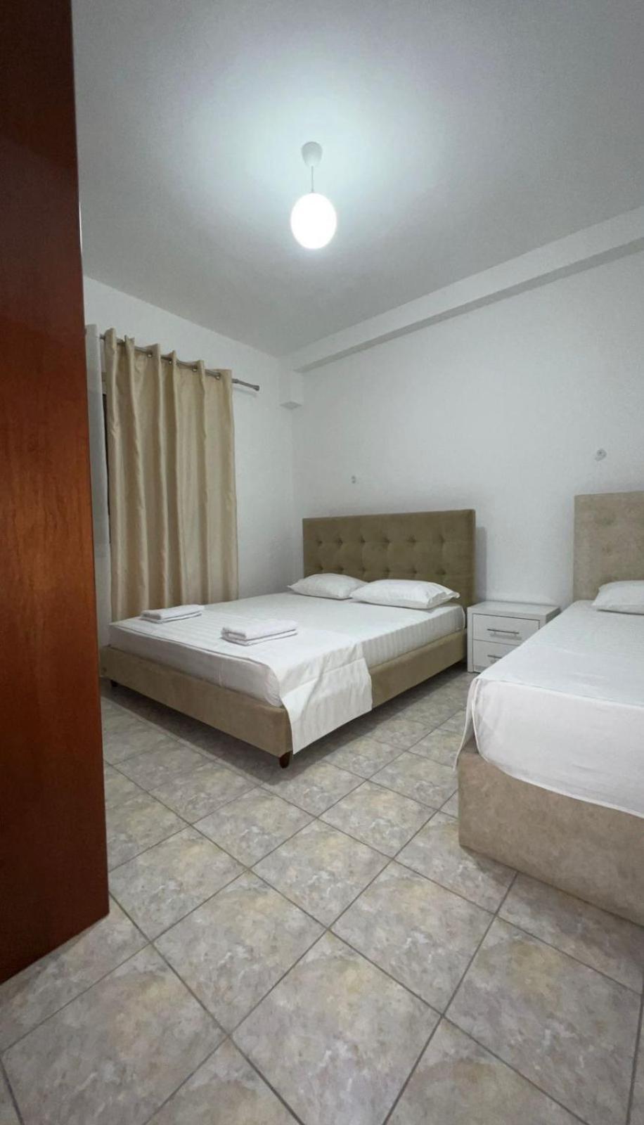 Villa Mirjan Sarandë Exteriör bild