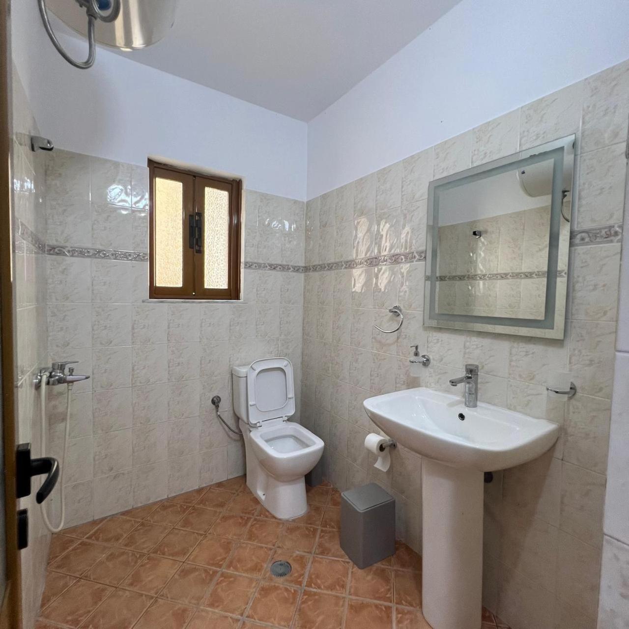 Villa Mirjan Sarandë Exteriör bild
