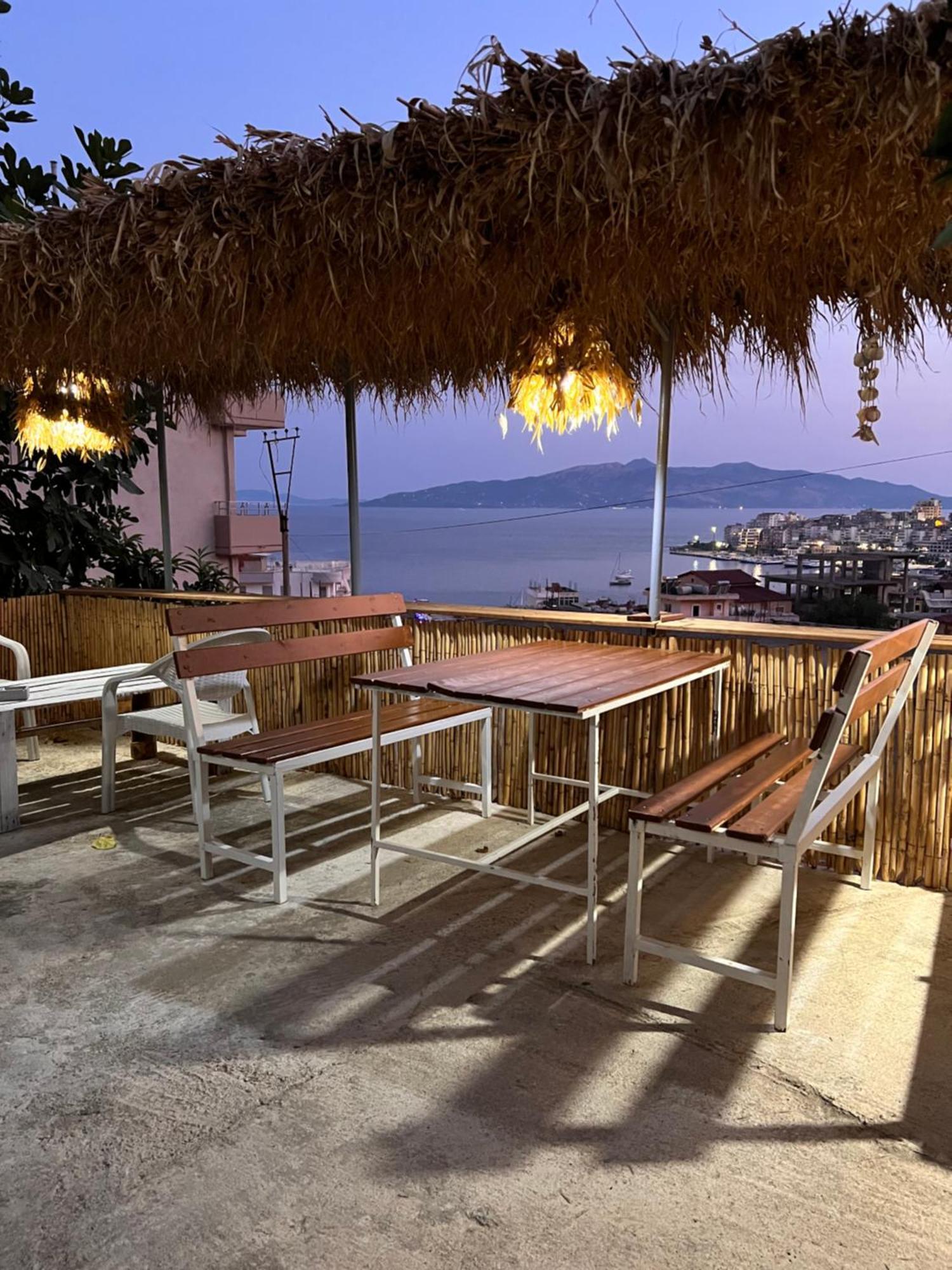 Villa Mirjan Sarandë Exteriör bild